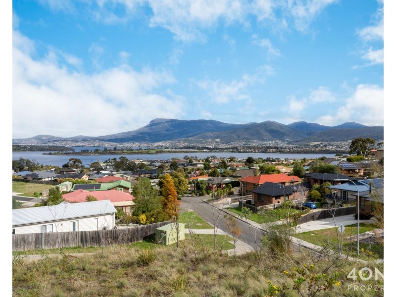 31 Shelmore Drive, Old Beach TAS 7017
