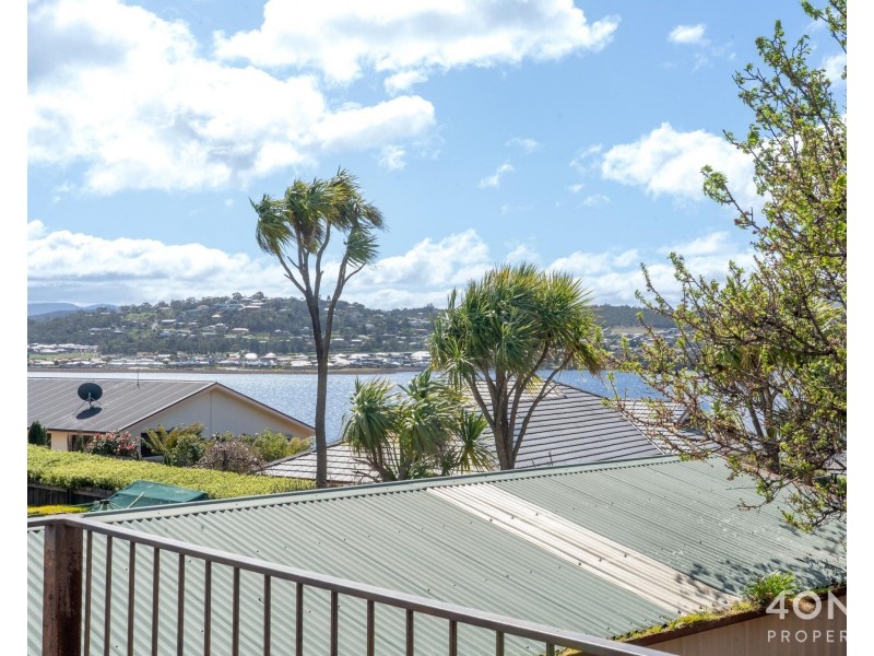 4/31 Bournville Crescent, Claremont TAS 7011