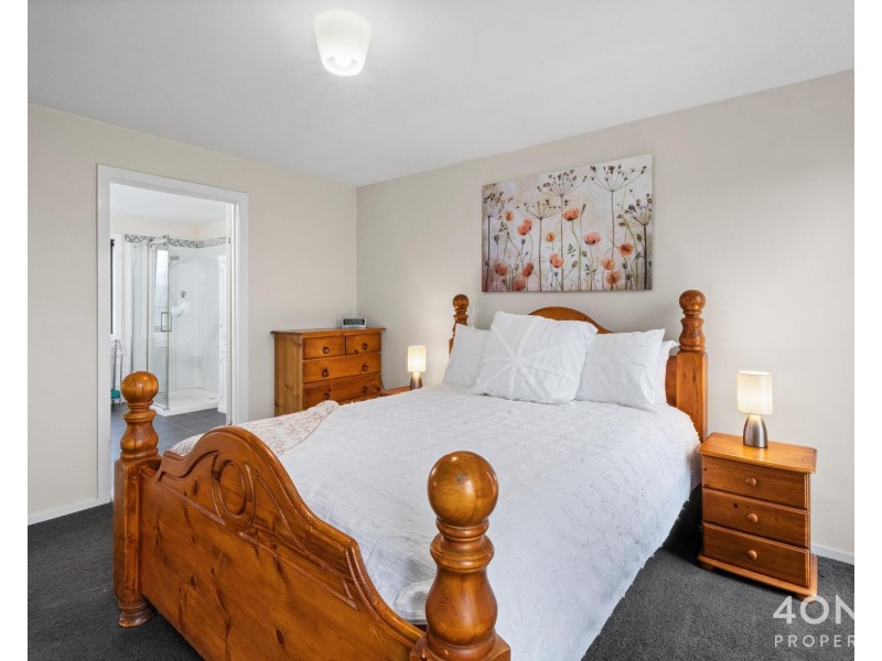1/14 Rachel Crescent, Old Beach TAS 7017