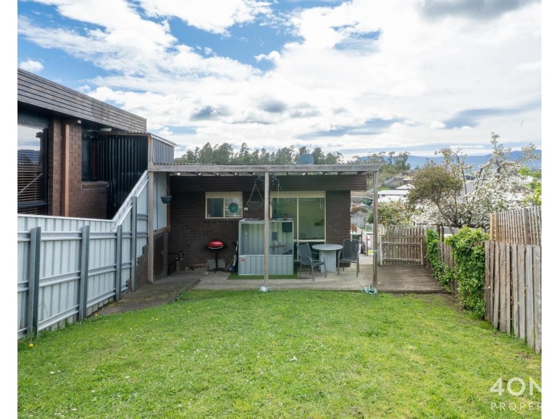 1/1 Louise Road, Austins Ferry TAS 7011