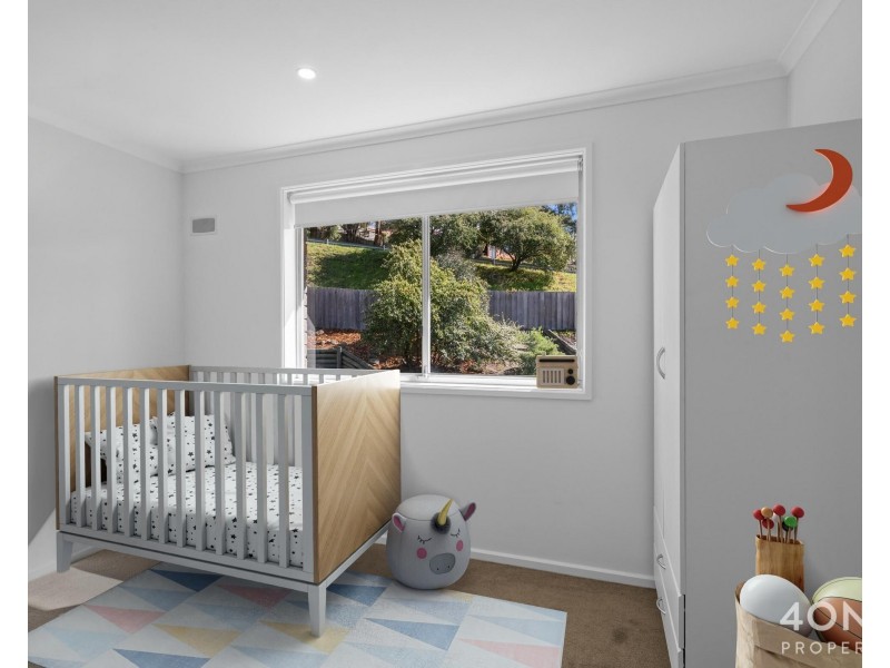 14 Kilander Crescent, Berriedale TAS 7011