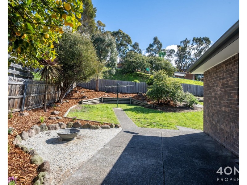 14 Kilander Crescent, Berriedale TAS 7011
