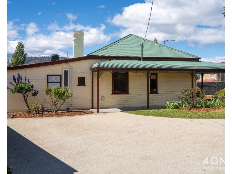 11 Main Road, Claremont TAS 7011