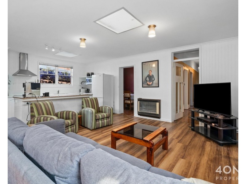 7 Stoke Street, New Town TAS 7008