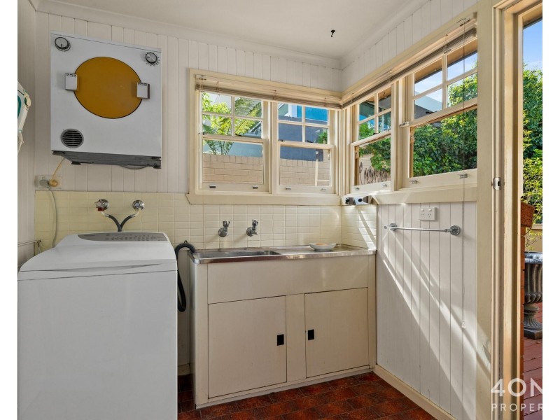 7 Stoke Street, New Town TAS 7008