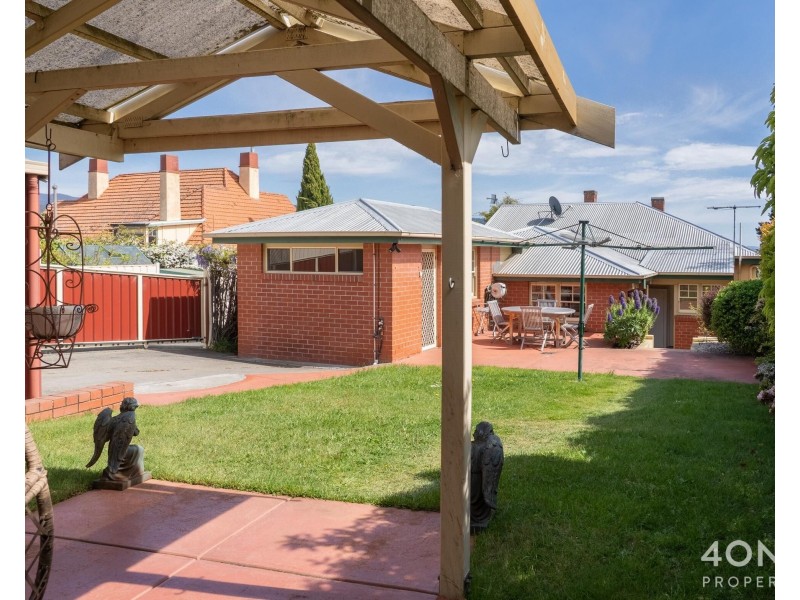 7 Stoke Street, New Town TAS 7008