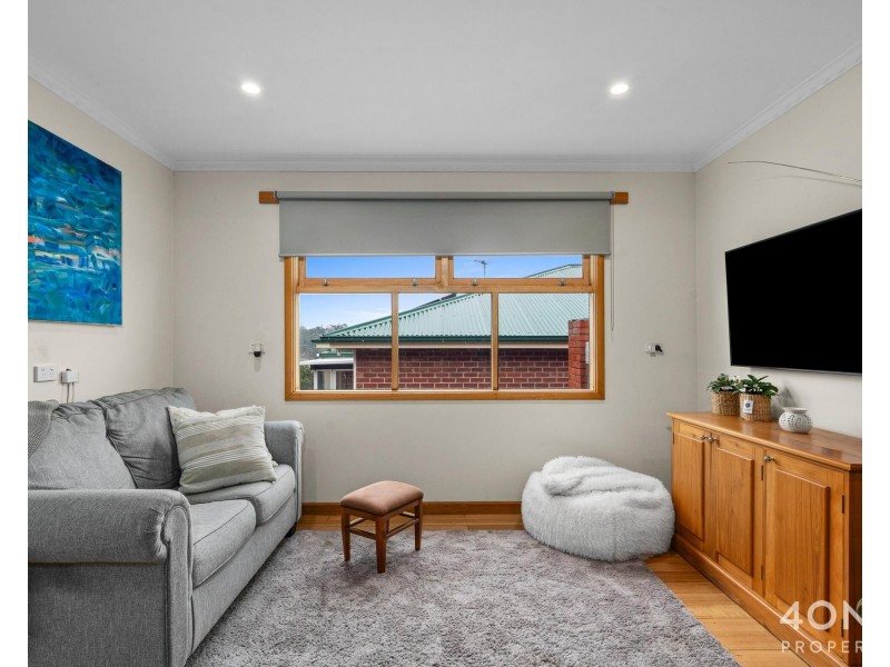 23 Pottery Road, Lenah Valley TAS 7008