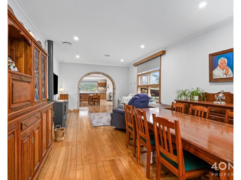 23 Pottery Road, Lenah Valley TAS 7008