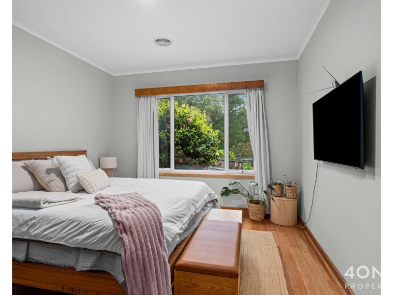 23 Pottery Road, Lenah Valley TAS 7008