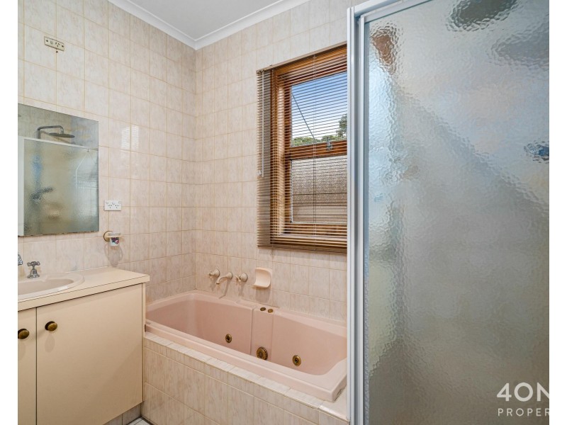 23 Pottery Road, Lenah Valley TAS 7008