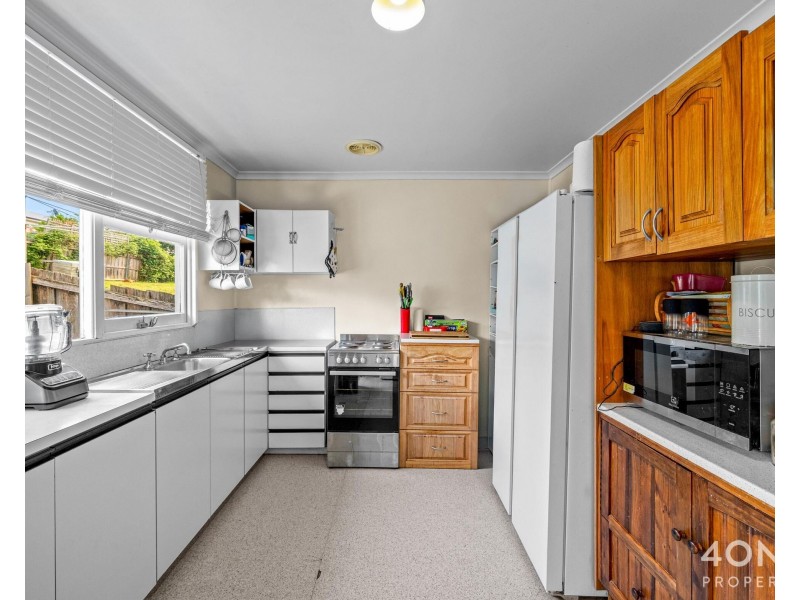 14 Pulkara Circle, Berriedale TAS 7011