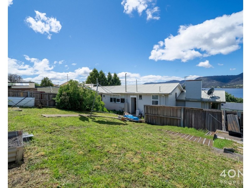 14 Pulkara Circle, Berriedale TAS 7011