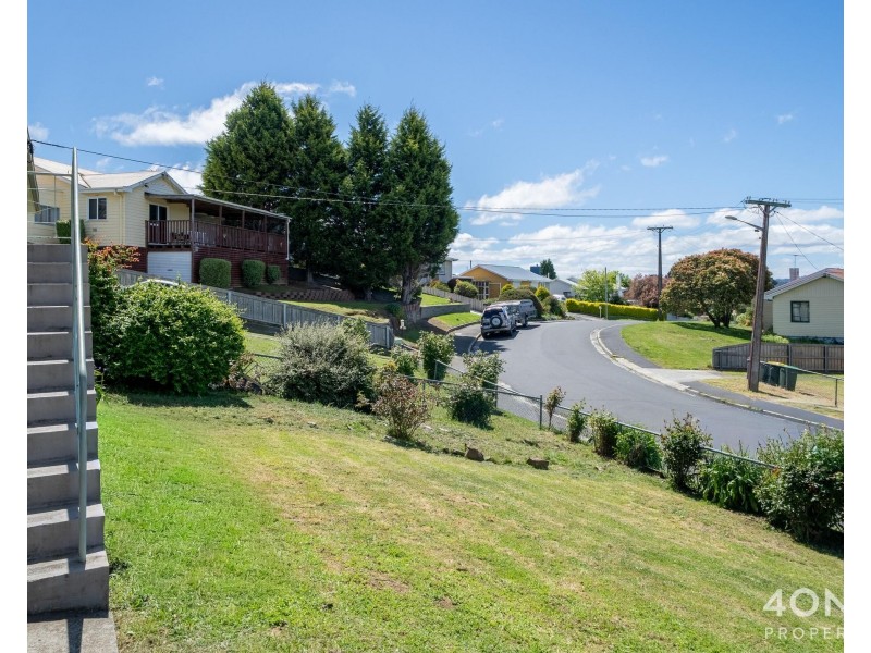 14 Pulkara Circle, Berriedale TAS 7011