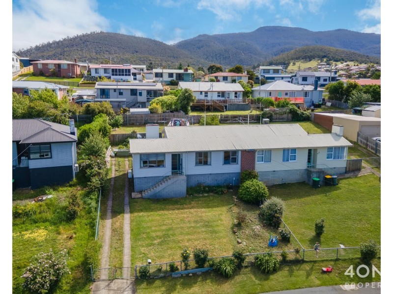 14 Pulkara Circle, Berriedale TAS 7011