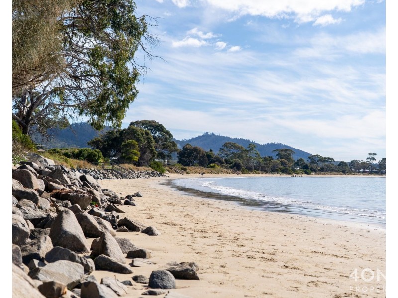 47 Bayside Drive, Lauderdale TAS 7021