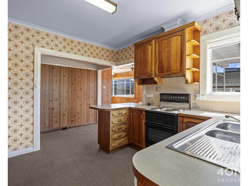 7 Marana Avenue, Rose Bay TAS 7015
