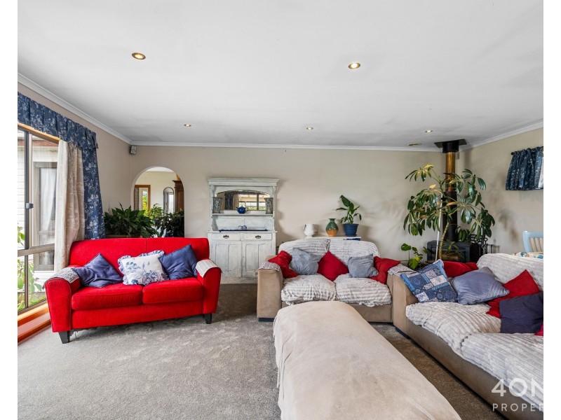 11 Huntley Street, Montrose TAS 7010