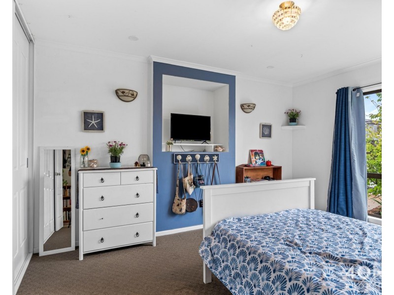 11 Huntley Street, Montrose TAS 7010