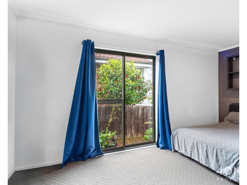 11 Huntley Street, Montrose TAS 7010