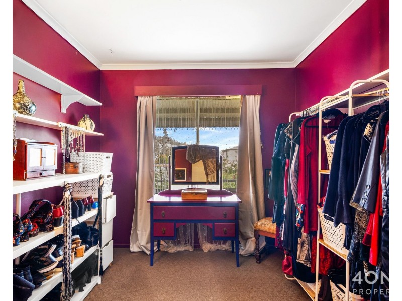 11 Huntley Street, Montrose TAS 7010