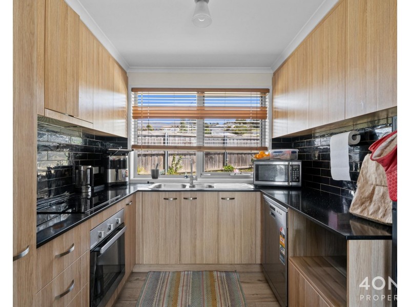 2 Shields Court, Glenorchy TAS 7010