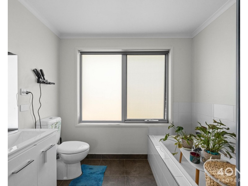 2 Shields Court, Glenorchy TAS 7010