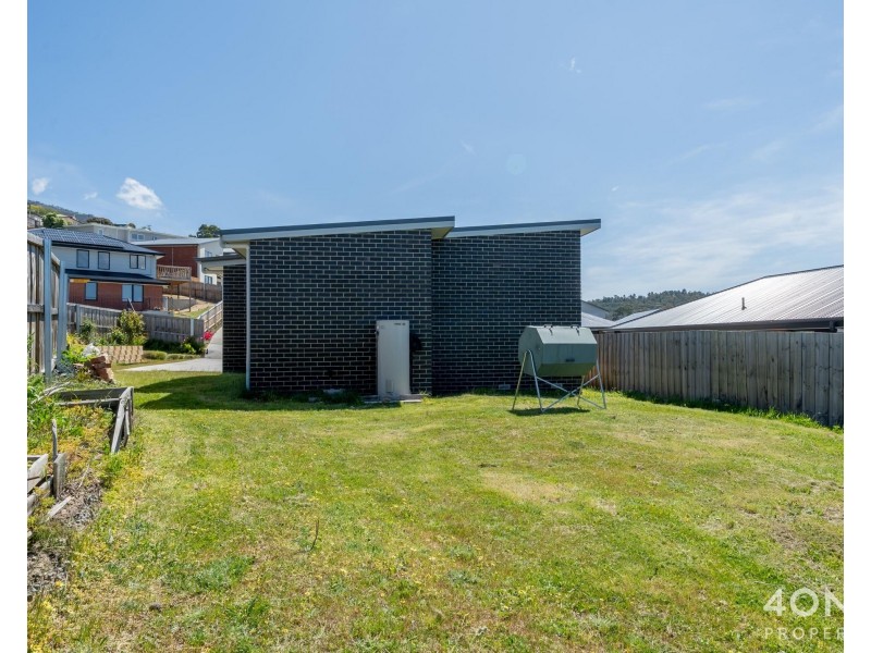 2 Shields Court, Glenorchy TAS 7010