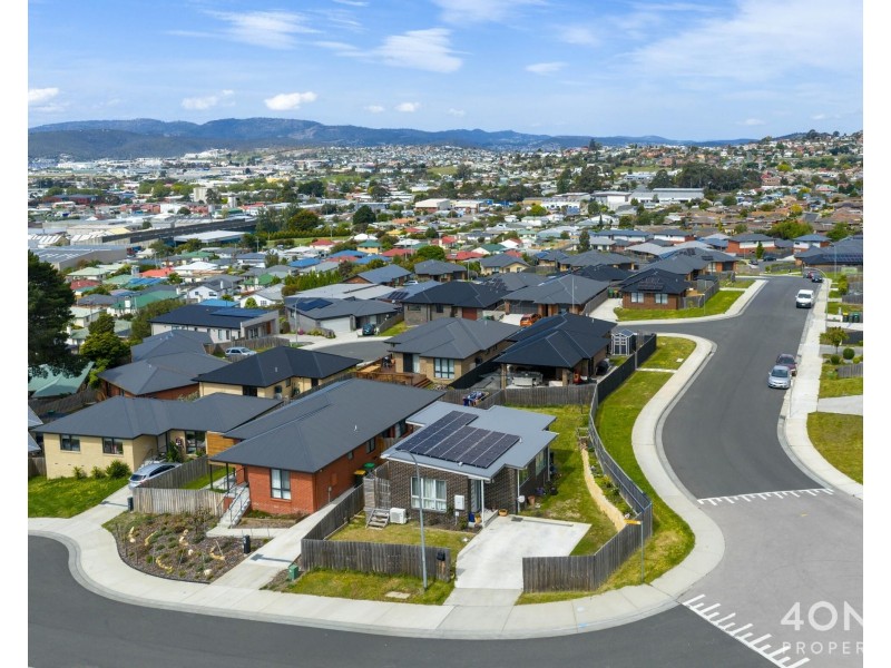 2 Shields Court, Glenorchy TAS 7010