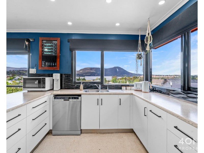 5 Laverack Court, Austins Ferry TAS 7011