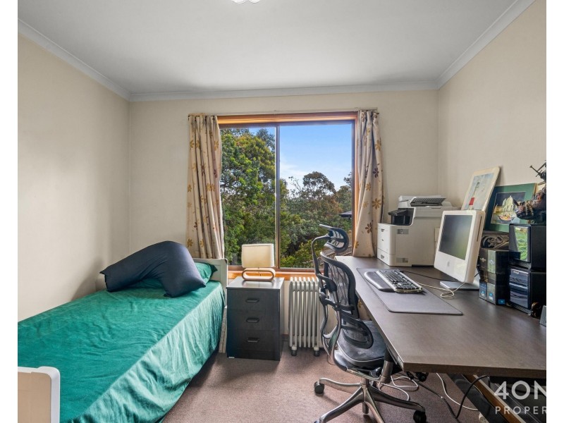 6/88a Hilton Road, Claremont TAS 7011