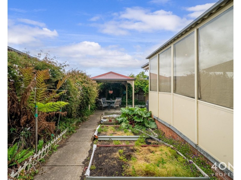 8/42 Racecourse Road, Brighton TAS 7030