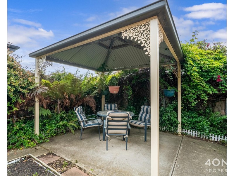 8/42 Racecourse Road, Brighton TAS 7030