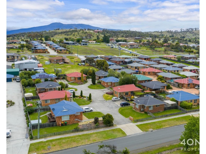 8/42 Racecourse Road, Brighton TAS 7030