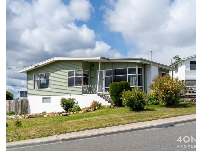 5 Canberra Road, Claremont TAS 7011