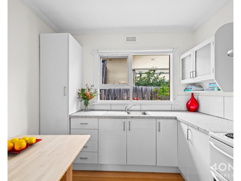 3/16A Ratho Street, Lenah Valley TAS 7008