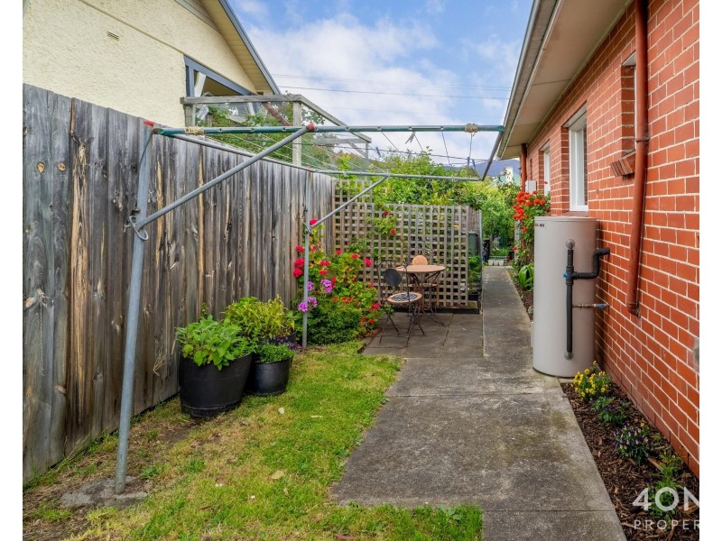 3/16A Ratho Street, Lenah Valley TAS 7008