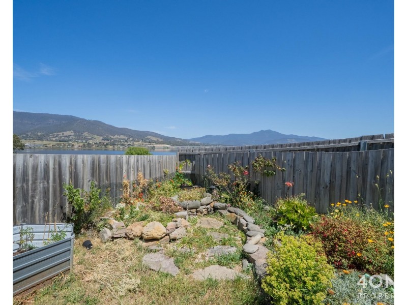 2/19-21 Maxwell Drive, Bridgewater TAS 7030
