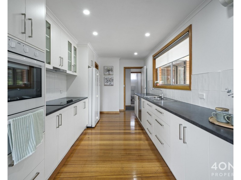 4 Chelmsford Place, Glenorchy TAS 7010