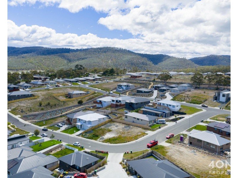 8 Meraki Way, Risdon Vale TAS 7016
