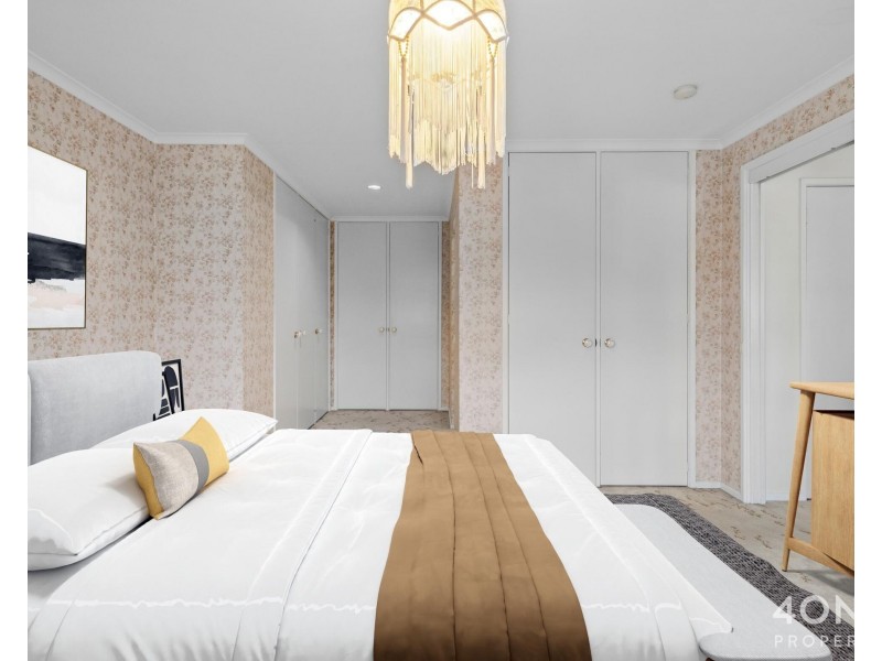 7 Oldham Avenue, New Town TAS 7008