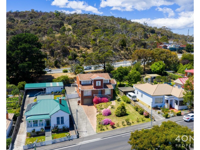7 Oldham Avenue, New Town TAS 7008