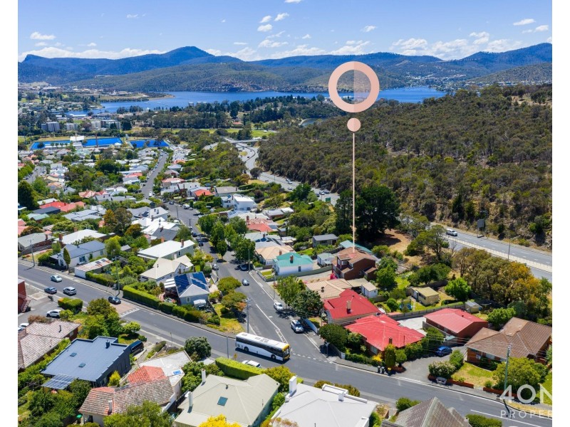 7 Oldham Avenue, New Town TAS 7008