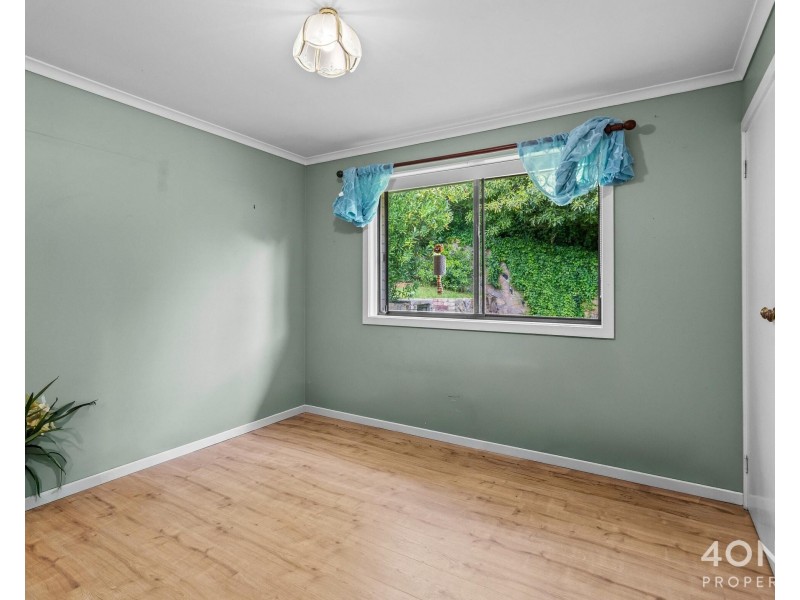 16 Selby Place, Berriedale TAS 7011