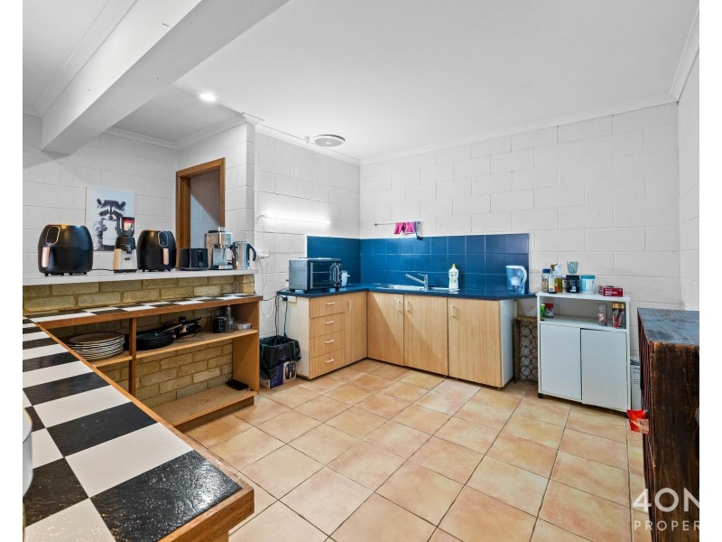 16 Selby Place, Berriedale TAS 7011