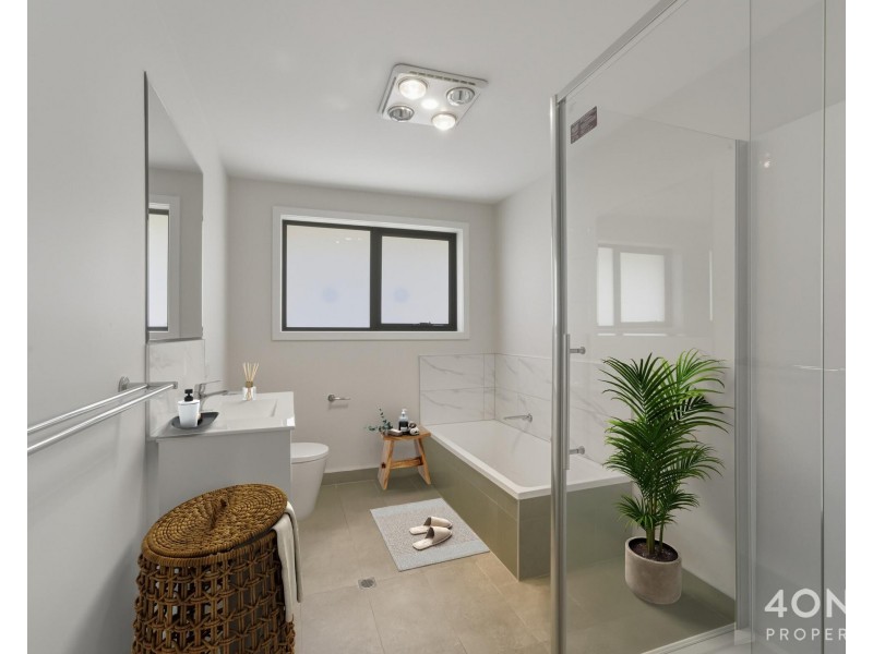 4/6 Wyndham Road, Claremont TAS 7011