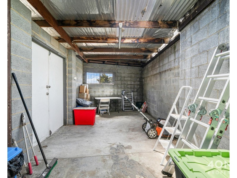 77 Lampton Avenue, Derwent Park TAS 7009