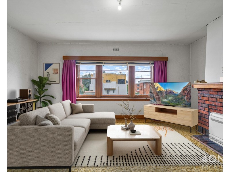 9 Grace Street, Sandy Bay TAS 7005