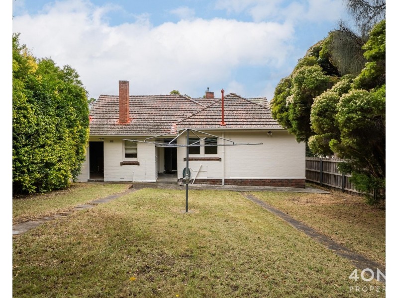 9 Grace Street, Sandy Bay TAS 7005