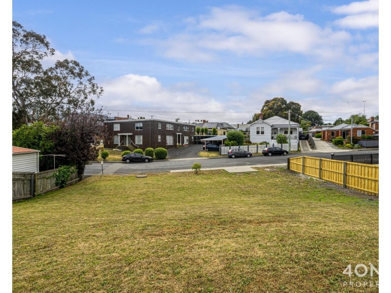 1 Oakley Street, New Town TAS 7008