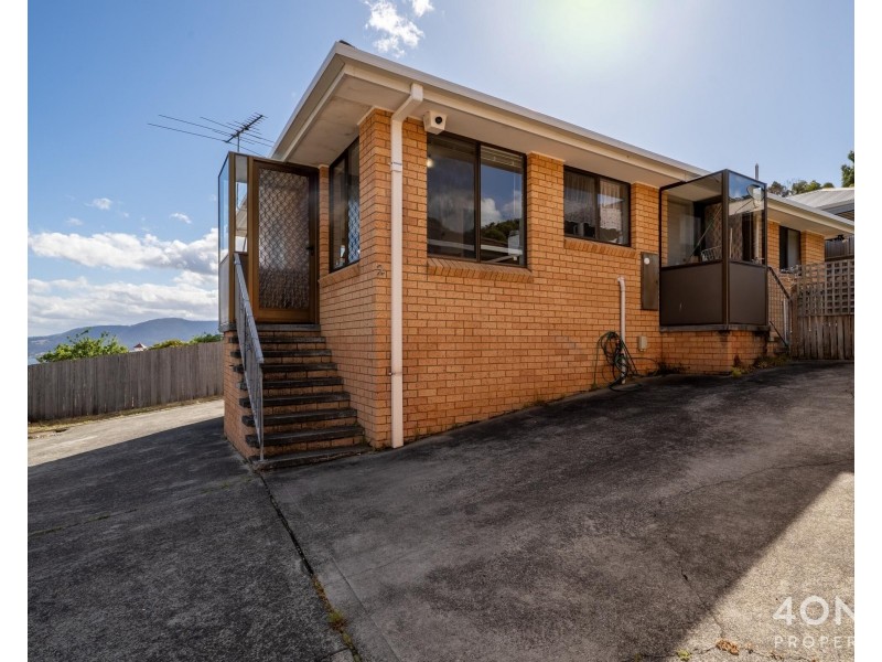 2/13 Longley Court, Glenorchy TAS 7010